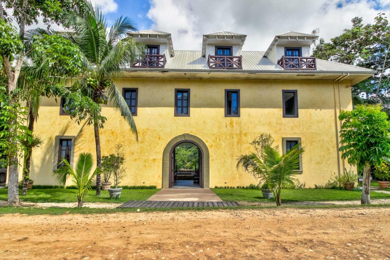 Mahogany Hall San Ignacio Exterior foto