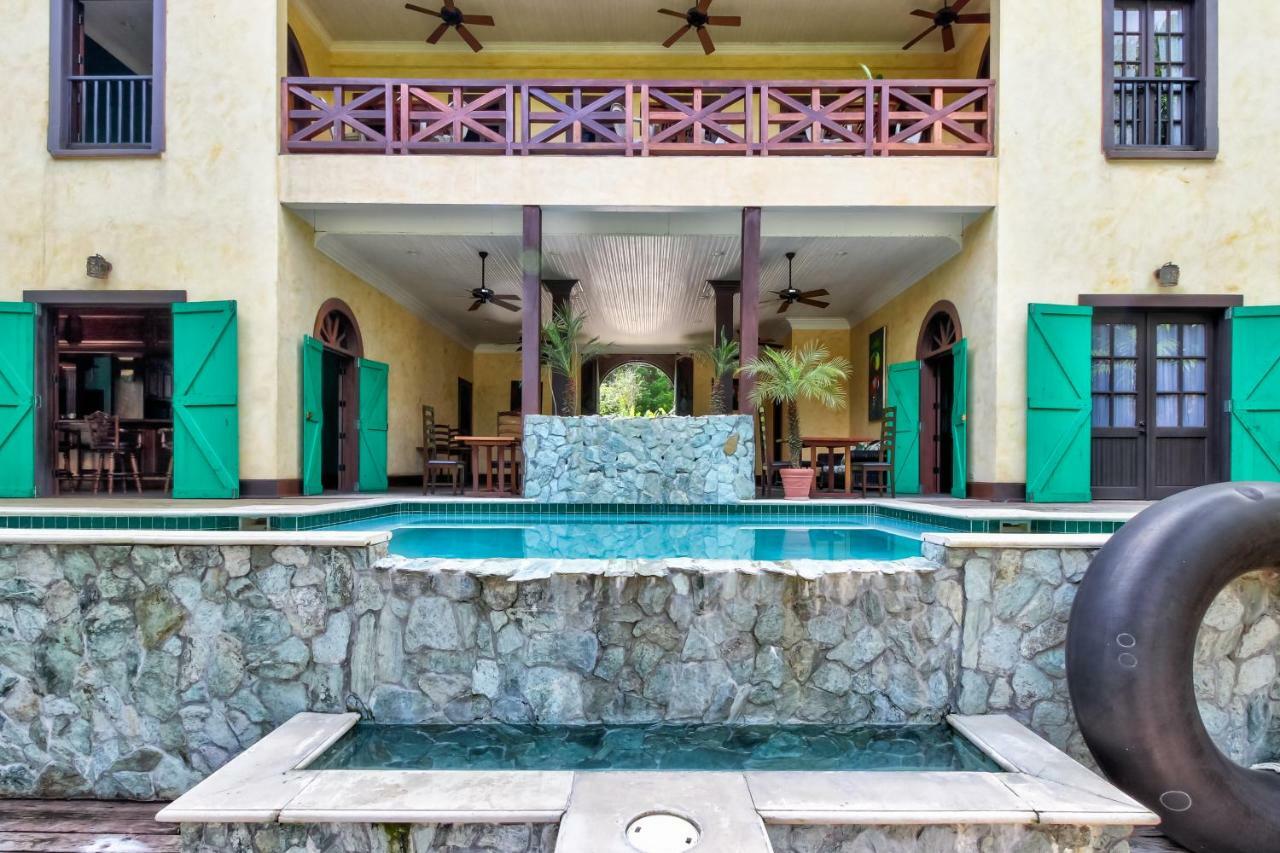 Mahogany Hall San Ignacio Exterior foto