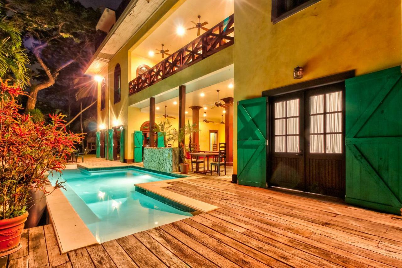Mahogany Hall San Ignacio Exterior foto